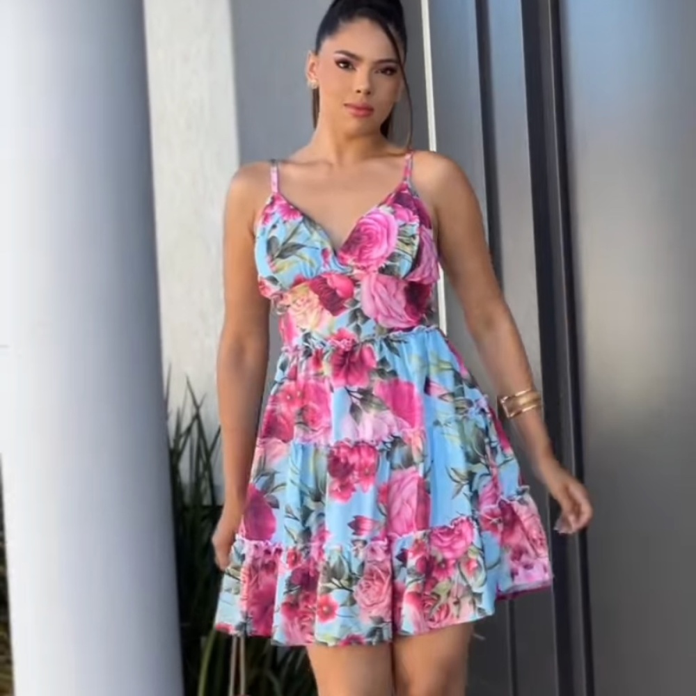 New cute floral dress
